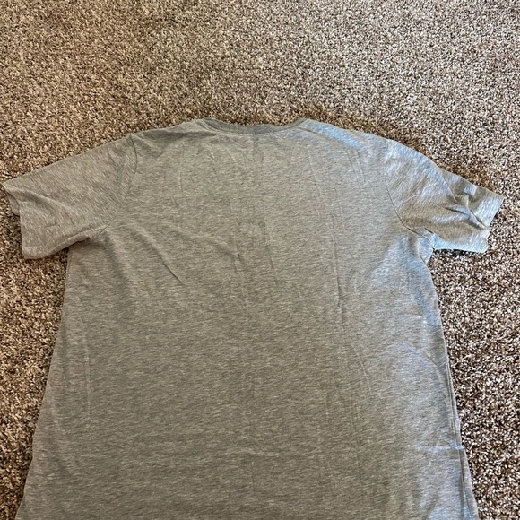 Nike Men's Camo Logo Gray Tee - Picture 5 of 5
